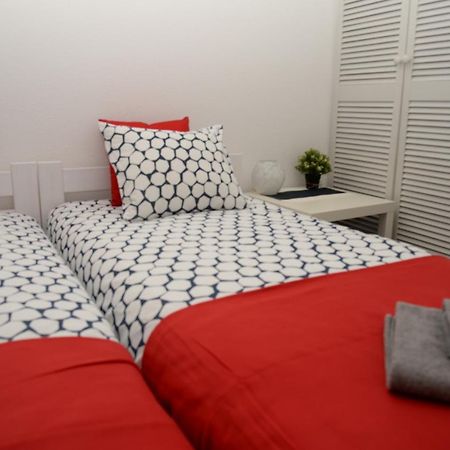 Fox Center Rooms 华沙 外观 照片