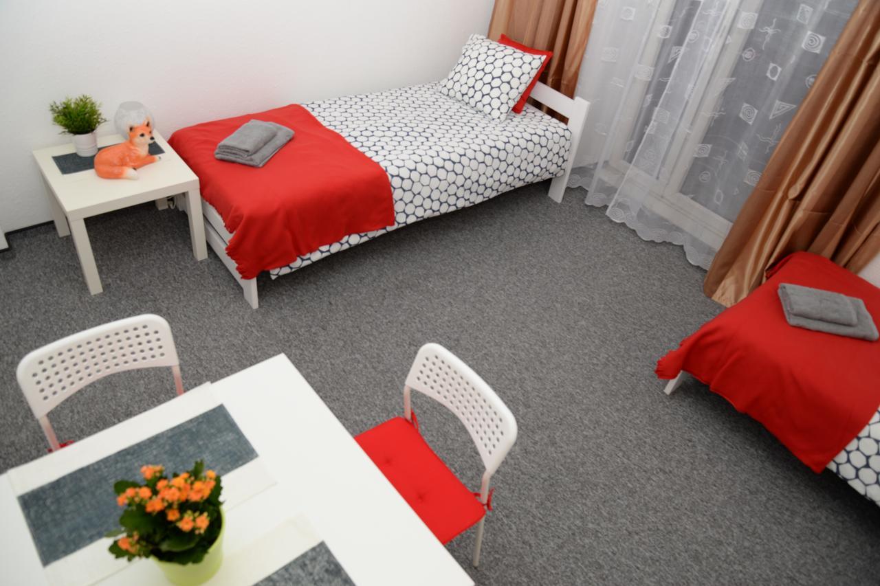 Fox Center Rooms 华沙 外观 照片